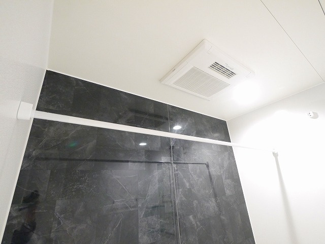 ブランドールαの設備|浴室乾燥付きです