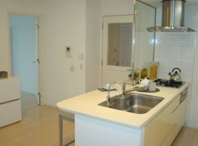 【キッチン】 | KDXレジデンス錦糸町 | コンパクトなキッチンで掃除もラクラク