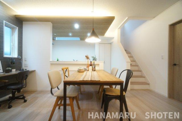 新築　千葉市中央区川戸町の居間・リビング|＊当日ご案内可＊ご希望の物件まとめてご案内！