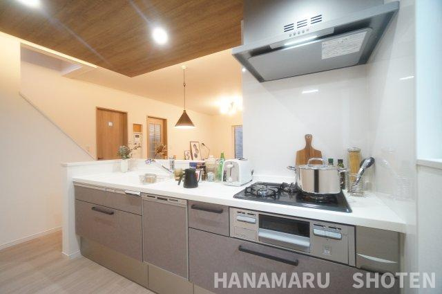 新築　千葉市中央区川戸町のキッチン|＊当日ご案内可＊ご希望の物件まとめてご案内！