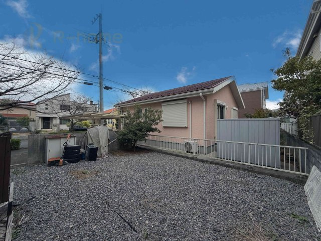 常総市内守谷町きぬの里　中古戸建の庭|広々開放的なお庭！家族時間充実♪