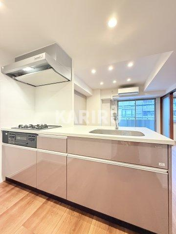 LAZO内久宝寺のキッチン