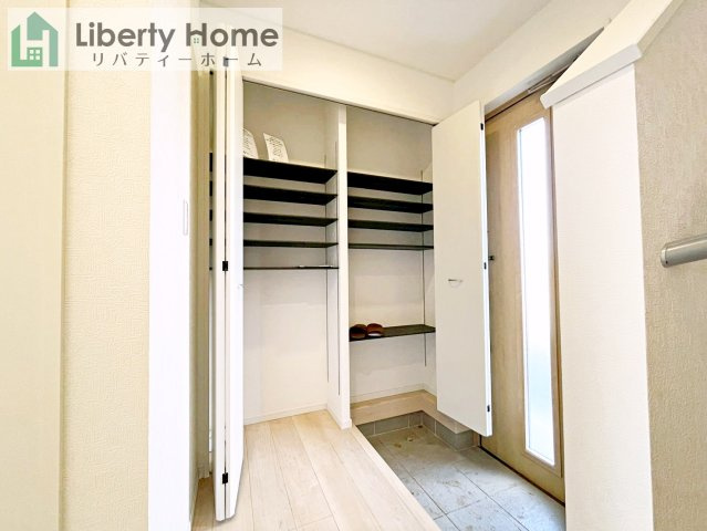 龍ケ崎市城ノ内第9　新築戸建　3号棟の収納