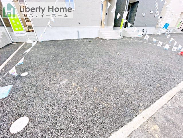 龍ケ崎市城ノ内第9　新築戸建　3号棟の駐車場