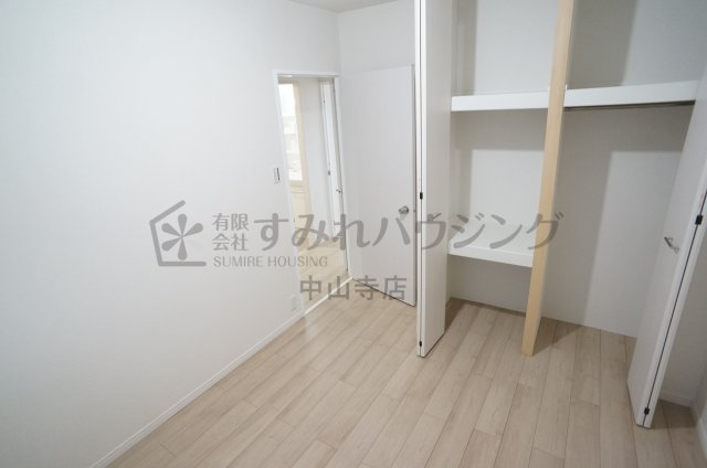 マイシティ伊丹壱番館の寝室