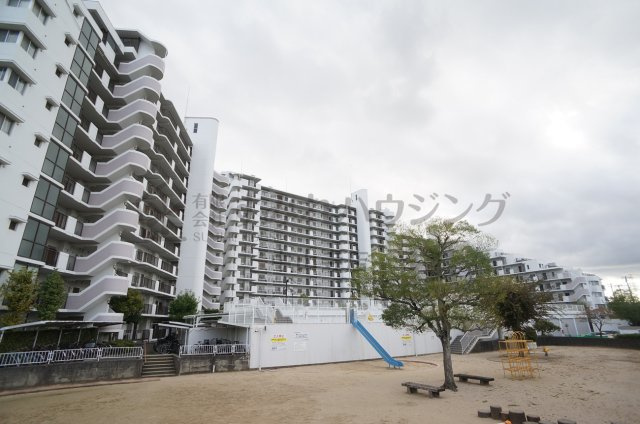 マイシティ伊丹壱番館の外観