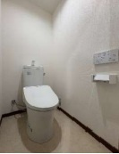 【トイレ】 | 緑地東ロイヤルマンション | 物件購入の段取りを知りたいお客様には、「ご検討からご契約までの一連の流れ」をお伝えさせて頂きます。初めて物件購入を検討された方は、ぜひご参考になさって下さい。