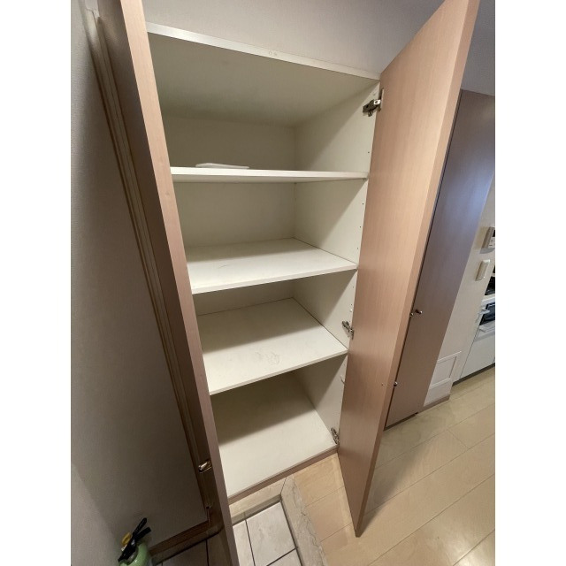 クオリア小石川の収納|玄関横収納