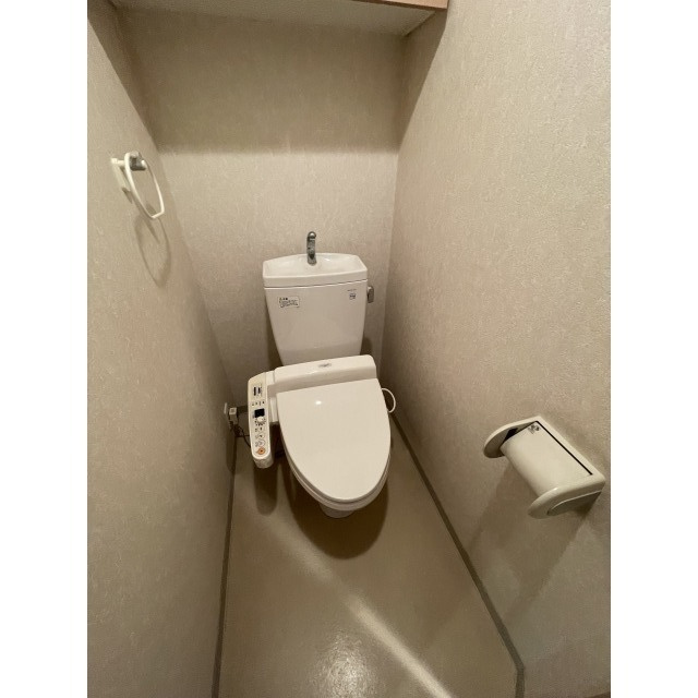 クオリア小石川のトイレ|バストイレ別