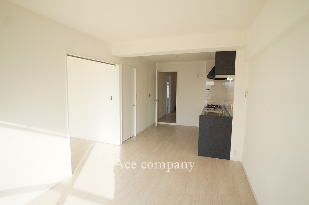 【居間・リビング】の画像