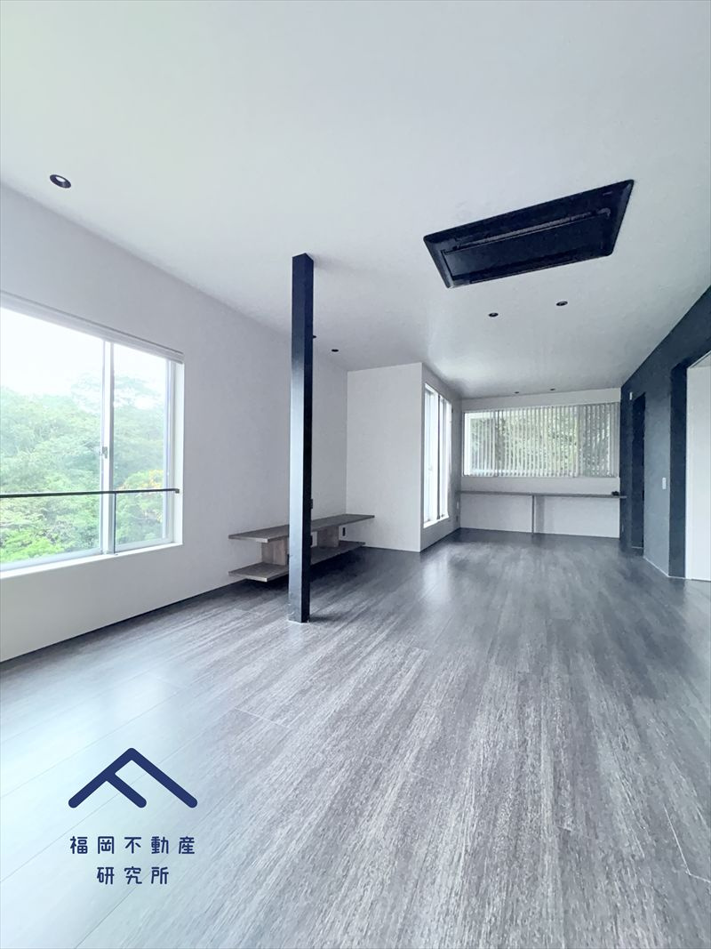 城南区南片江５丁目　戸建ての居間・リビング