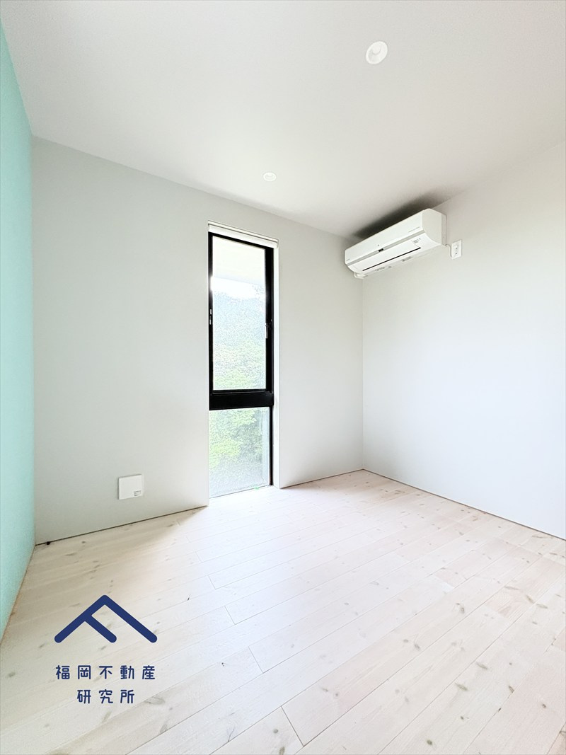 城南区南片江５丁目　戸建ての洋室