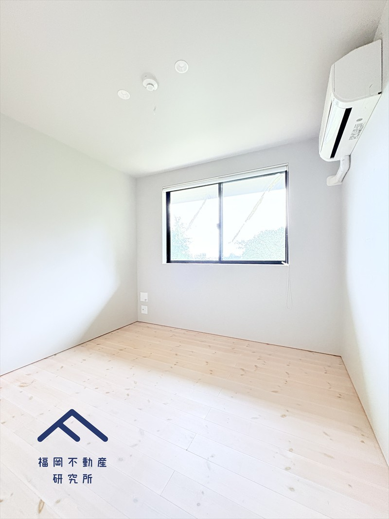 城南区南片江５丁目　戸建ての洋室
