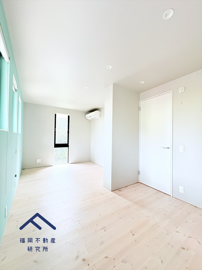 城南区南片江５丁目　戸建ての洋室