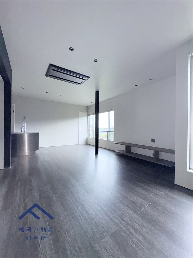 城南区南片江５丁目　戸建ての居間・リビング