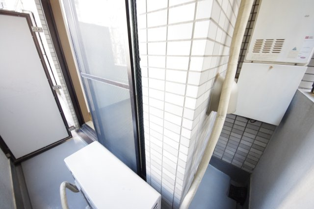 【バルコニー】