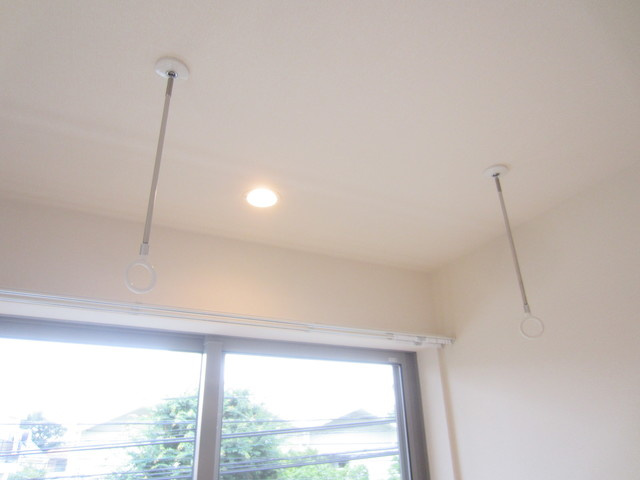 ＣＲＥＡ砧の内装|★雨の日も洗濯物が干せる室内物干しフック付き★