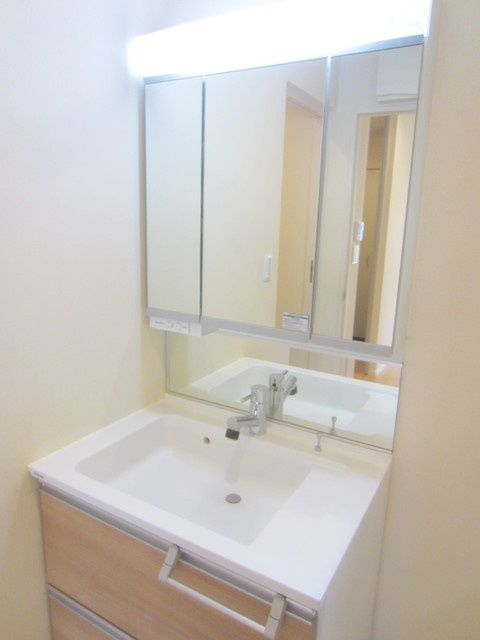 ＣＲＥＡ砧の洗面所|★独立洗面台★