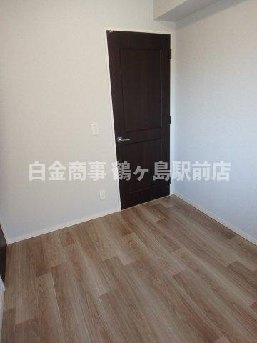 レーベンハイム坂戸フューレの洋室