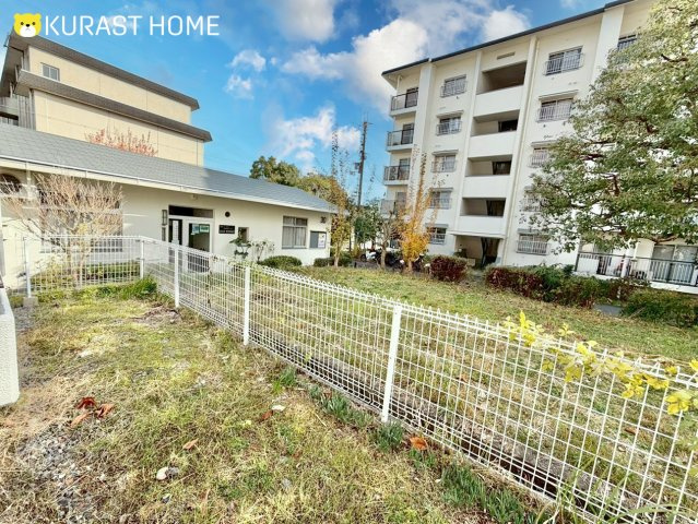 境谷西第1住宅28棟　1階の庭