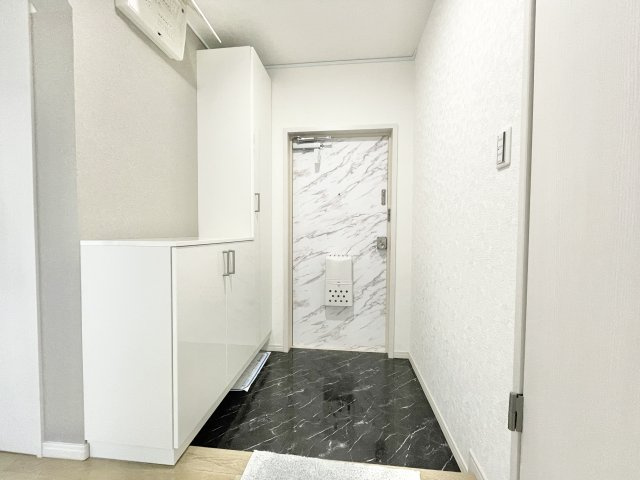 藤阪ハイツＤ６棟の玄関