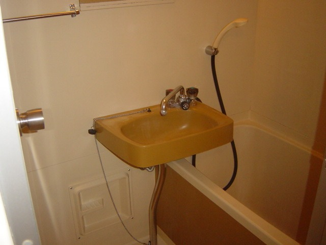 タウニー緑ヶ丘の浴室