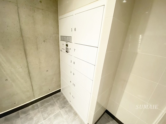 Cross Point AKABANEのその他共用部分|宅配ボックスあります！