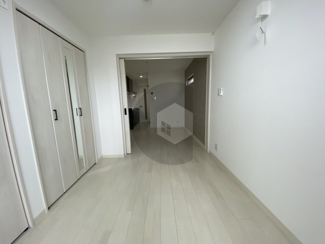 ラモーナ長瀬1の洋室