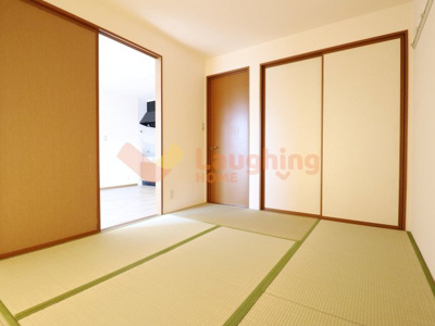 【和室】 | セジュール楠 | 柔らかい畳が心地よい和室