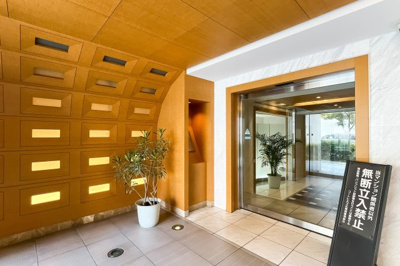 【エントランス】 | コートヒルズ広尾南