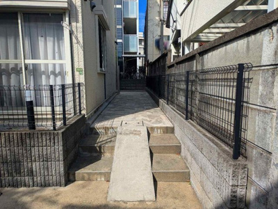 【エントランス】 | レオネクストヒルズ羽根木