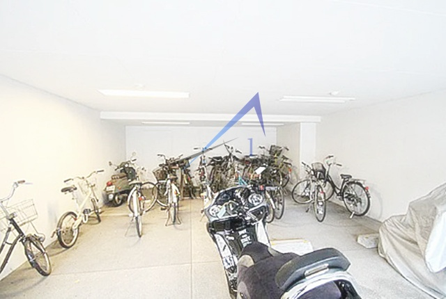 プレール・ドゥーク横浜WEST