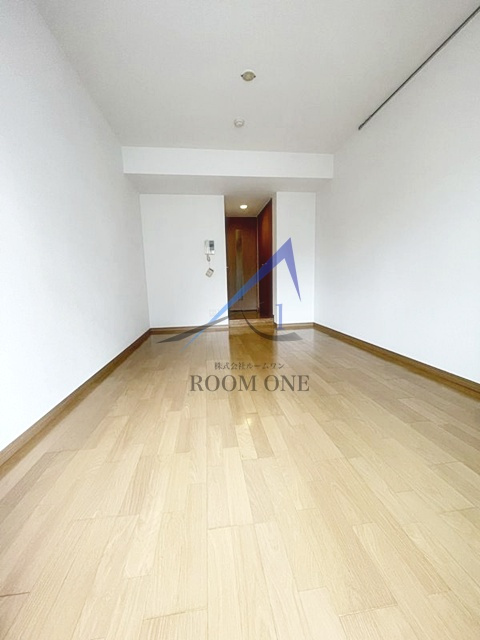 プレール・ドゥーク横浜WESTの居間・リビング|洋室のお部屋です。