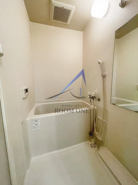 プレール・ドゥーク横浜WESTの浴室|お風呂です。