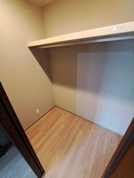 スプランディッド江坂IIIの収納