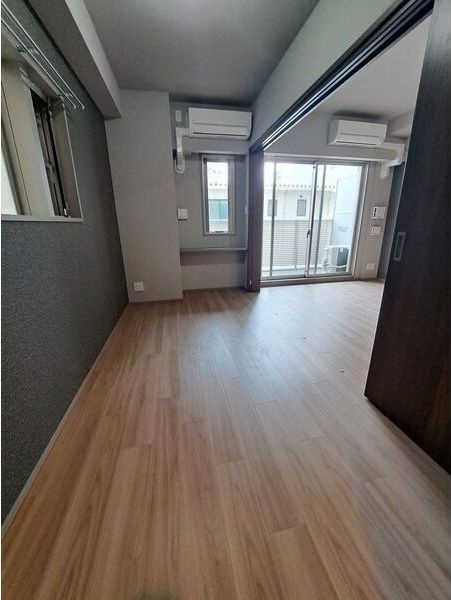 スプランディッド江坂IIIの洋室