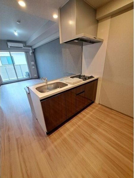 スプランディッド江坂IIIのキッチン