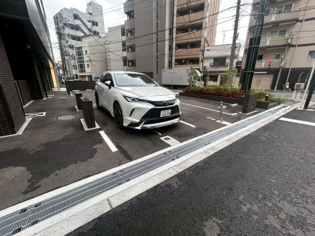 グランフェリーチェ・ナインの駐車場