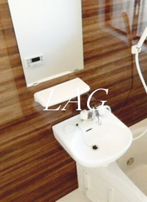 【洗面所】 | 半道ハイツ | 洗面台です。