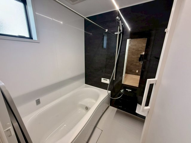 高知市一ツ橋町　新築一戸建ての浴室|ミストサウナ・追い焚き機能付きで快適