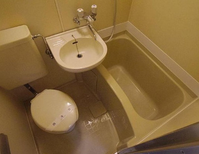 サンハイム馬橋の浴室|コンパクトで使いやすいお風呂です