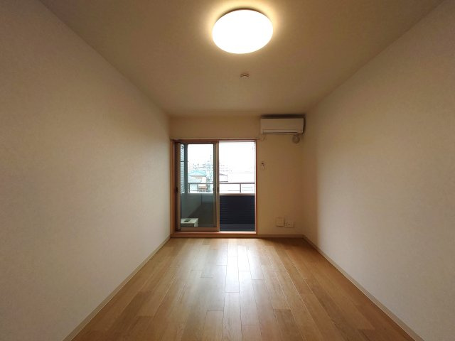 JM FUJISTA 10の内装|明るい室内です