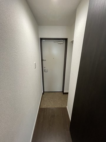 ベイルーム県立大学2の玄関|玄関です