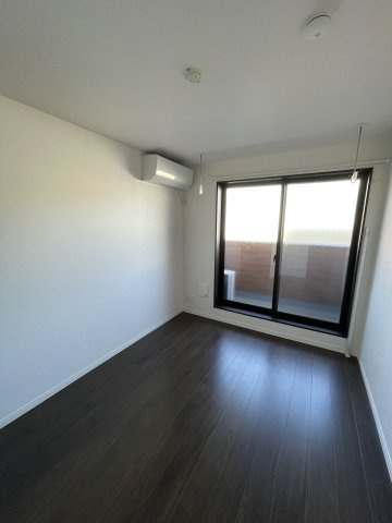 ベイルーム県立大学2の居間・リビング|ゆったり過ごせるリビングです