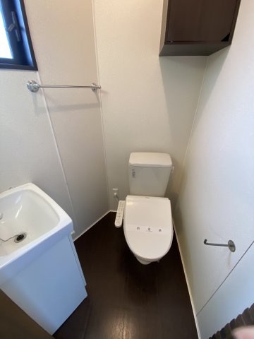 MY横浜戸塚のトイレ|別部屋写真参考