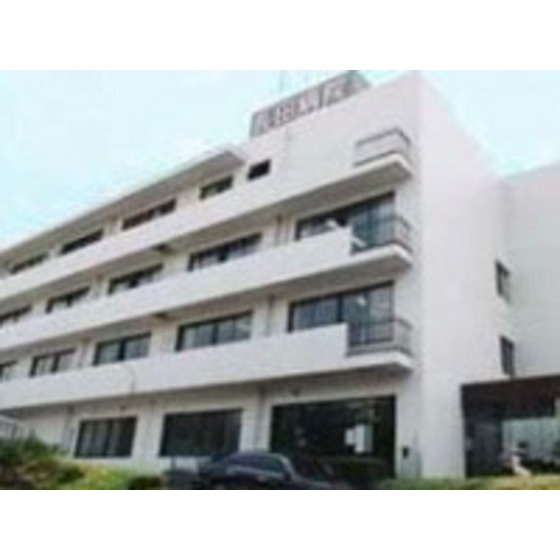 ウィンズ上永谷Ｃ棟の周辺|病院「成仁会長田病院まで918ｍ」成仁会長田病院