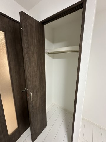 ベイルーム横須賀三春町の収納|小物を収納するのに便利です