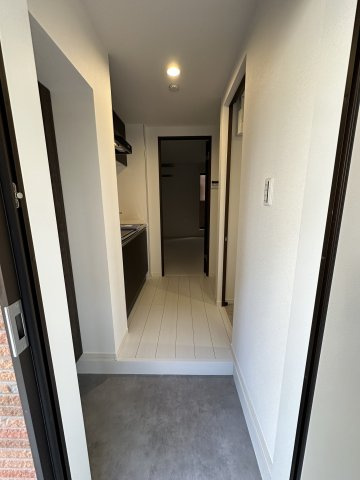 ベイルーム横須賀三春町の玄関|明るい玄関です