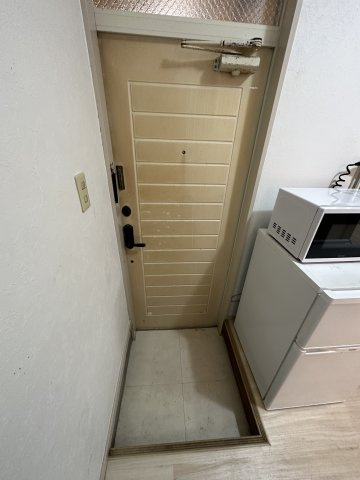 エルムハイツ追浜の玄関|シンプルで使いやすい玄関です