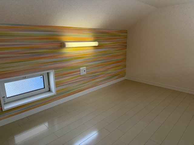 衣笠アーネストラザフォードの寝室|ゆとりの広さです